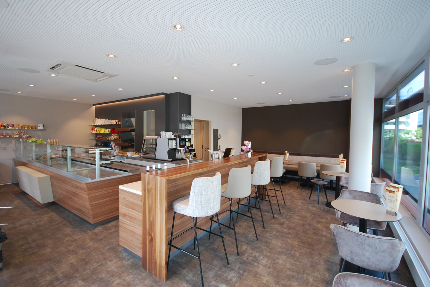 Bonzon Ambiance Bois Agencements magasins 05