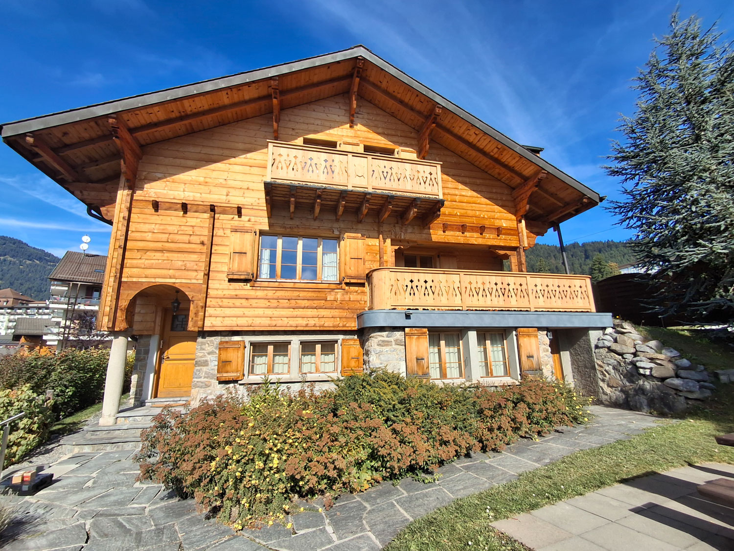 Bonzon Ambiance Bois Menuiserie exterieure 02