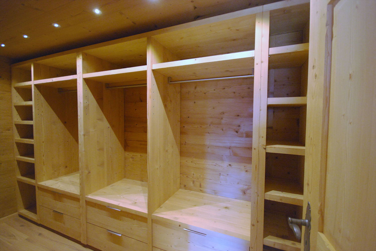 Bonzon Ambiance Bois Menuiserie interieure Dressing 01