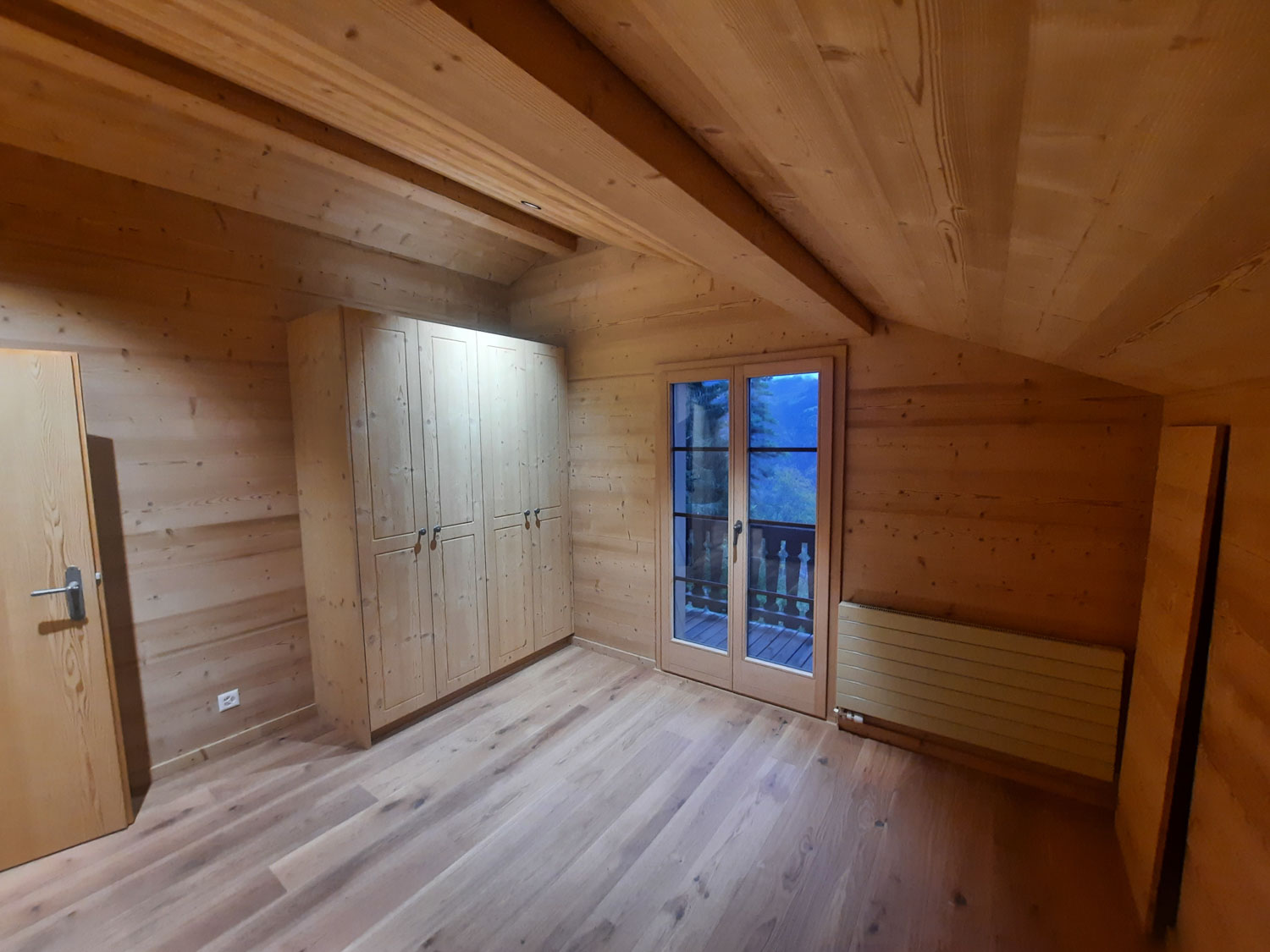 Bonzon Ambiance Bois Menuiserie interieure Fenetre 02